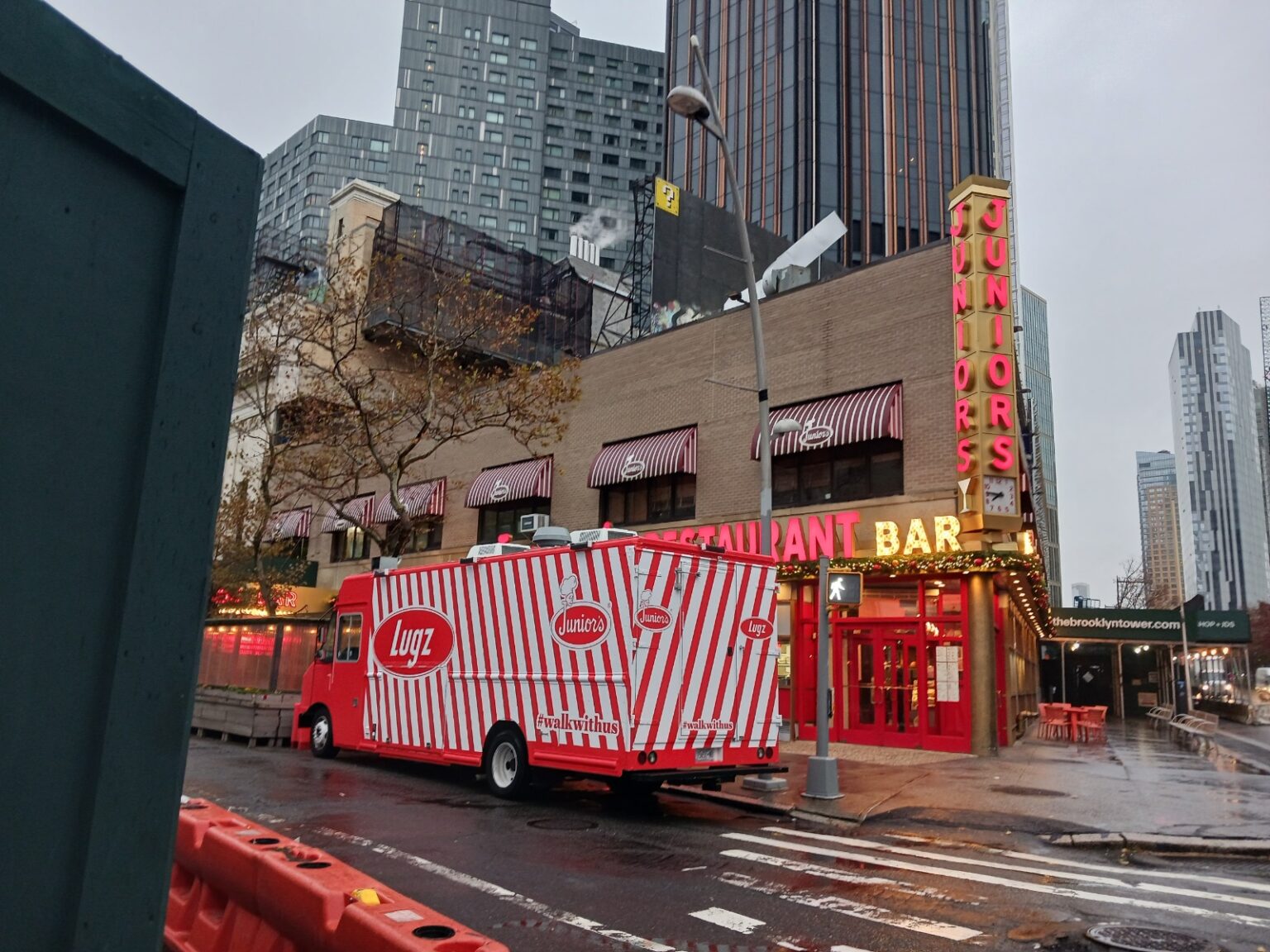 Food Truck Promotions Slider Nvs Visuals Experianeital Campaigns42 food truck promotions, branded food truck, mobile experneital campaigns in New York City, nyc