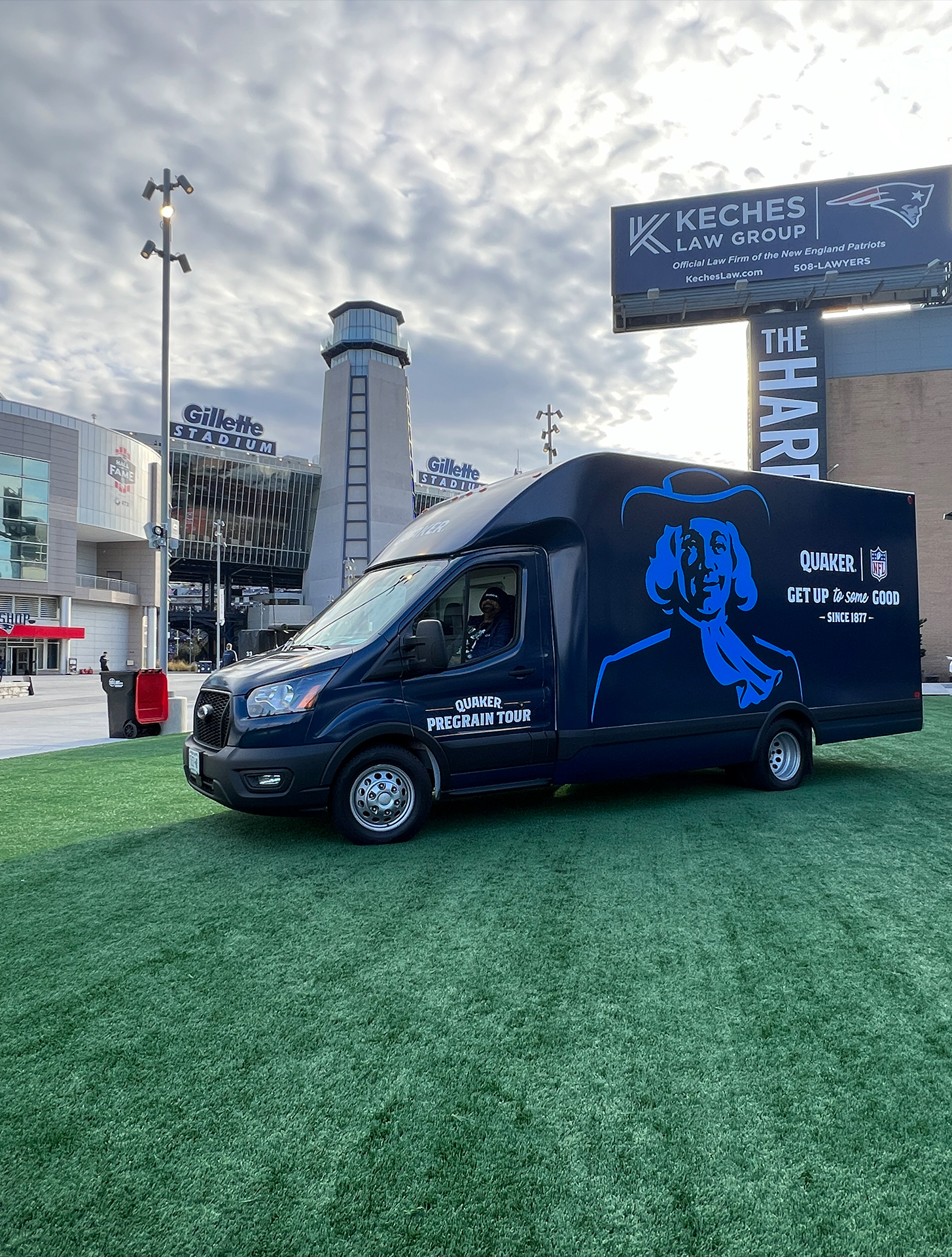 mobile experiential tour popup promo van branded food truck