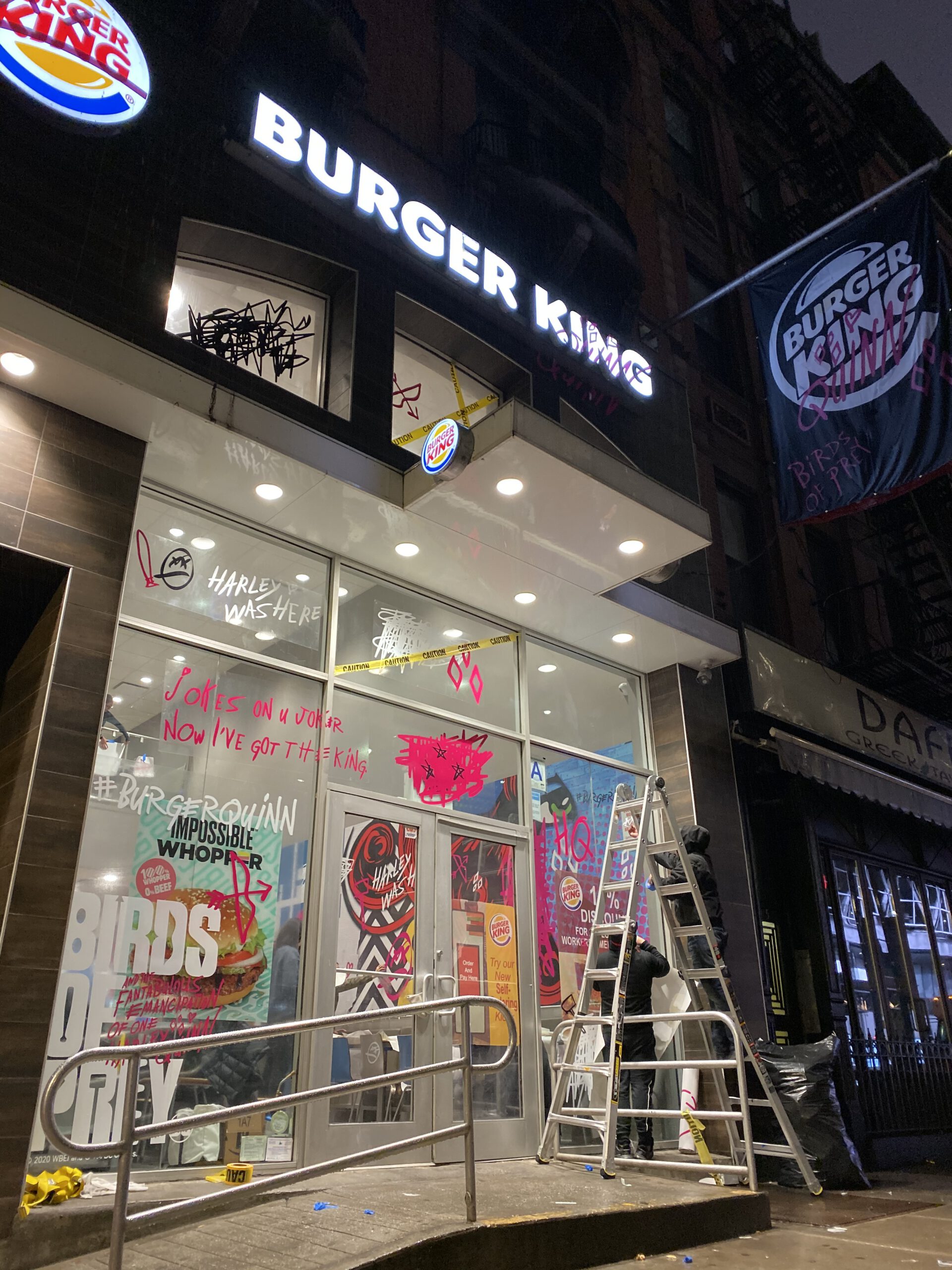 Retail pop-up graphics, visuals, event graphics, pop-up fabrication