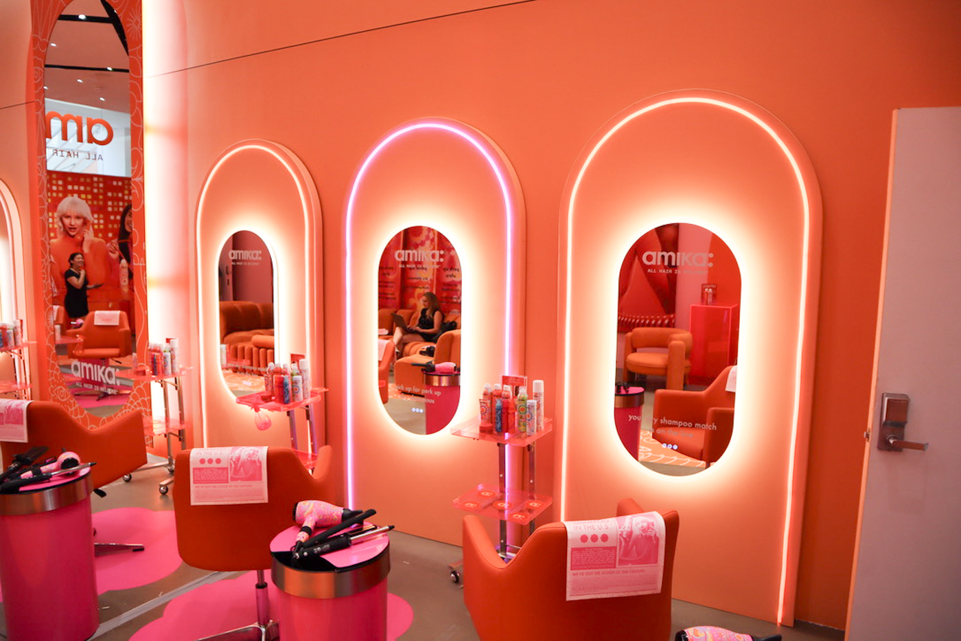 amika-pop-up-visuals-events-fabrication-26 Retail pop-up graphics, visuals, event graphics, pop-up fabrication