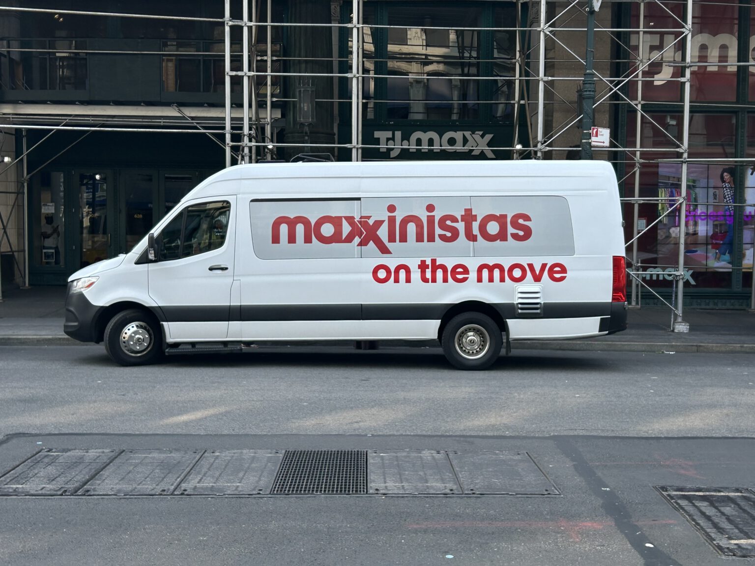 Img luxury van shuttle branded shuttle mobile pop-up-experiential mobile activation branded shuttle