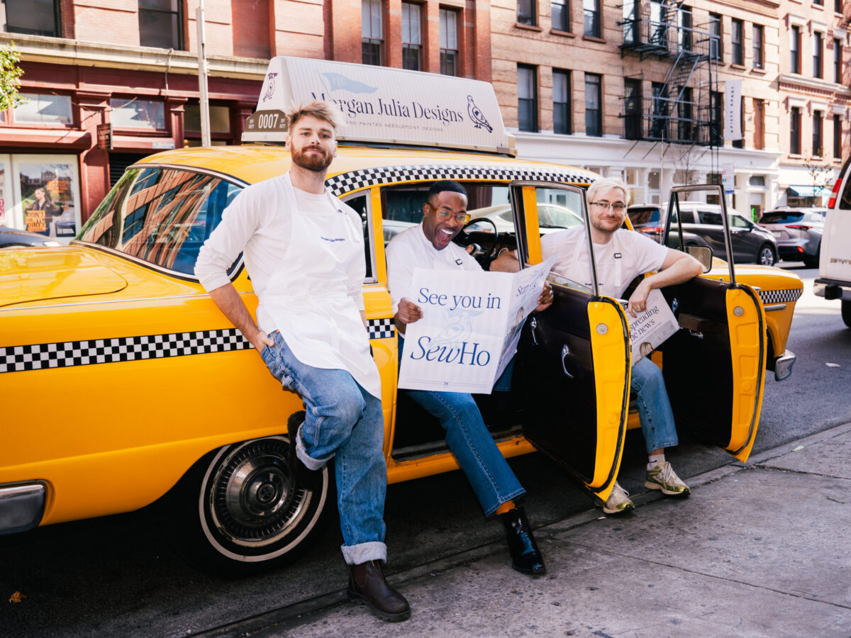Vintage Checkered Cab Pop Up – Nvs Visuals5 Classic New York Checkered Cab converted into a branded experiential vehicle for retail and photo activations, wrapped and detailed in-house.
