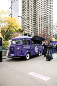 citroen-esspresso-coffe-truck-holiday-pop-up-06 Full experiential setup featuring Citroën coffee truck and modular container studio fabricated by NVS Visuals. Holiday truck pop up holiday activation Citroen food truck