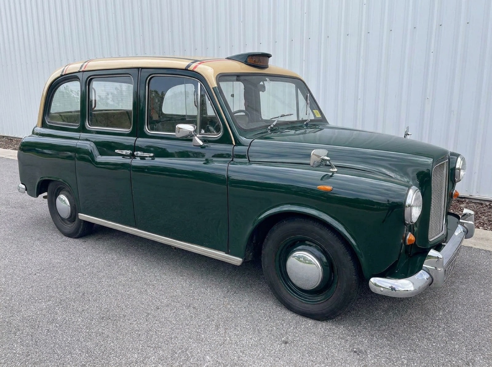 London Cab Reference Right Classic London cab, right-side profile reference shot before branding