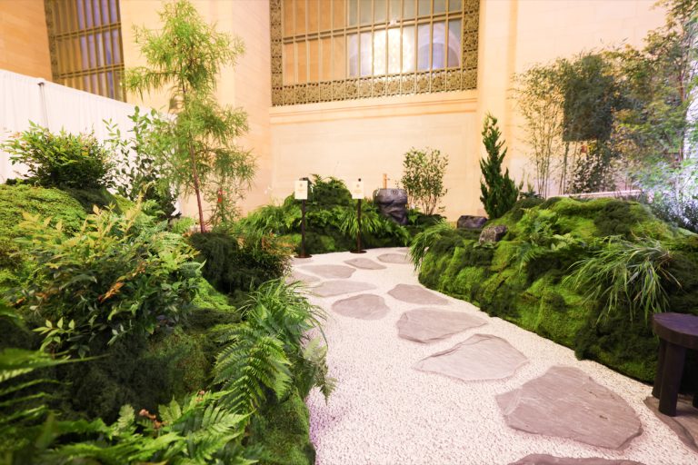 Roji pathway winding through the sculpted moss garden, Tatcha Breathtaking Skin pop-up